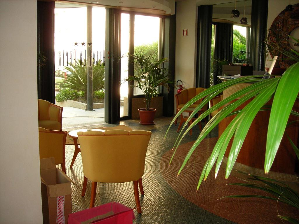 רוזטו דליי אברוצי La Perla B&B Hotel מראה חיצוני תמונה